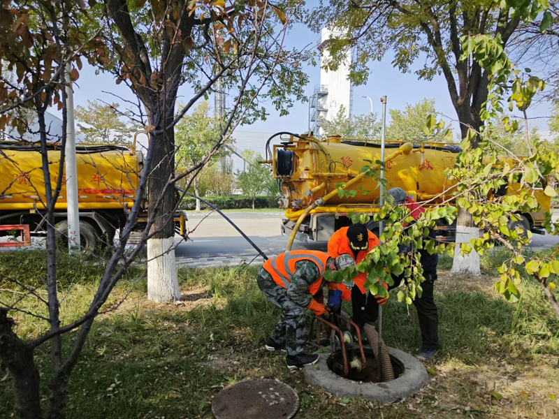 模范西路厂区管道清洗